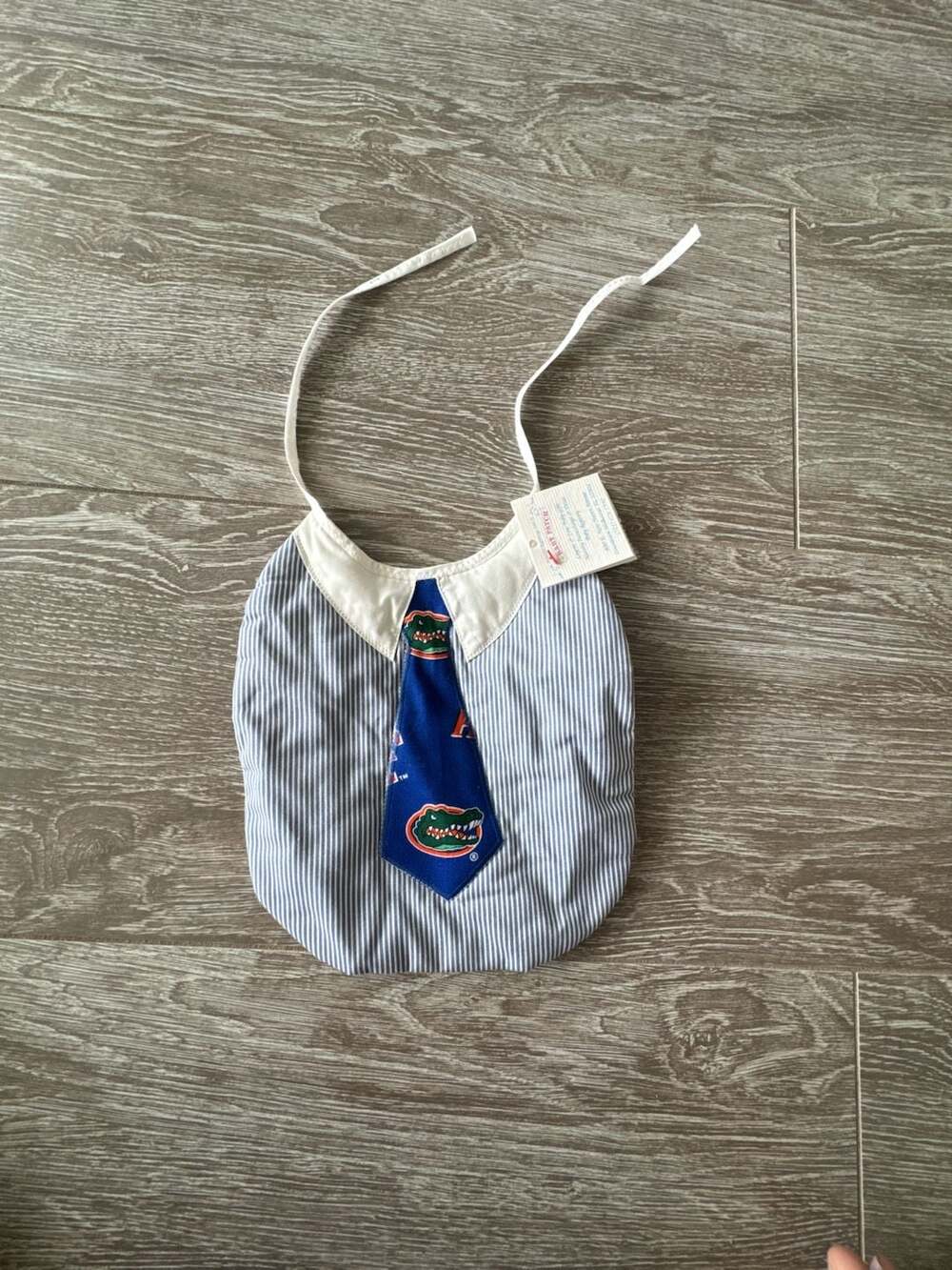 Florida Gators Tie Bib New